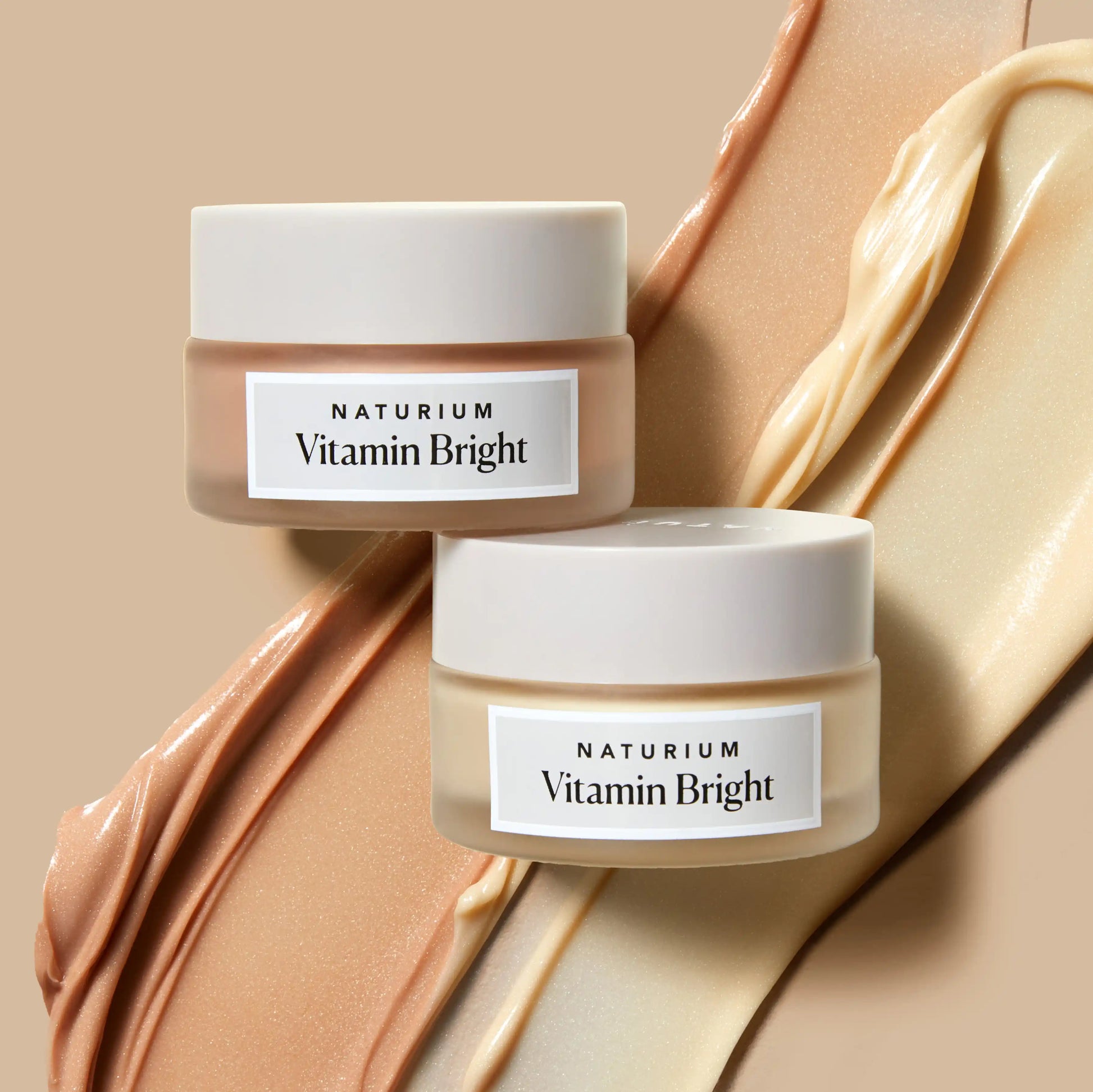 vitamin-bright-illuminating-eye-cream-i1 HR-vitaminbright_5215_revised_crop_358f212b-4c02-447b-a020-3fcecfbd39c5.webp