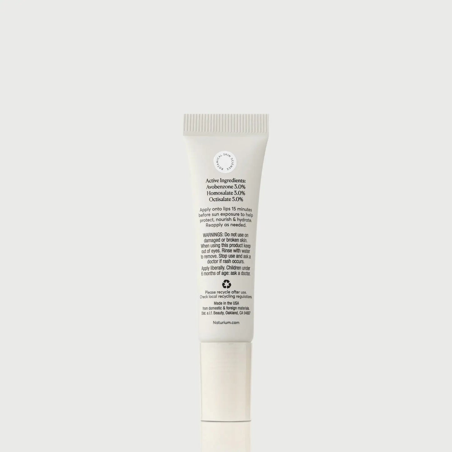 phyto-glow-lip-balm-spf-45-clear-s8 NATR-10124_PhytoGlow_SPF_Clear_primary_capon_back_bonebkgd_1.webp
