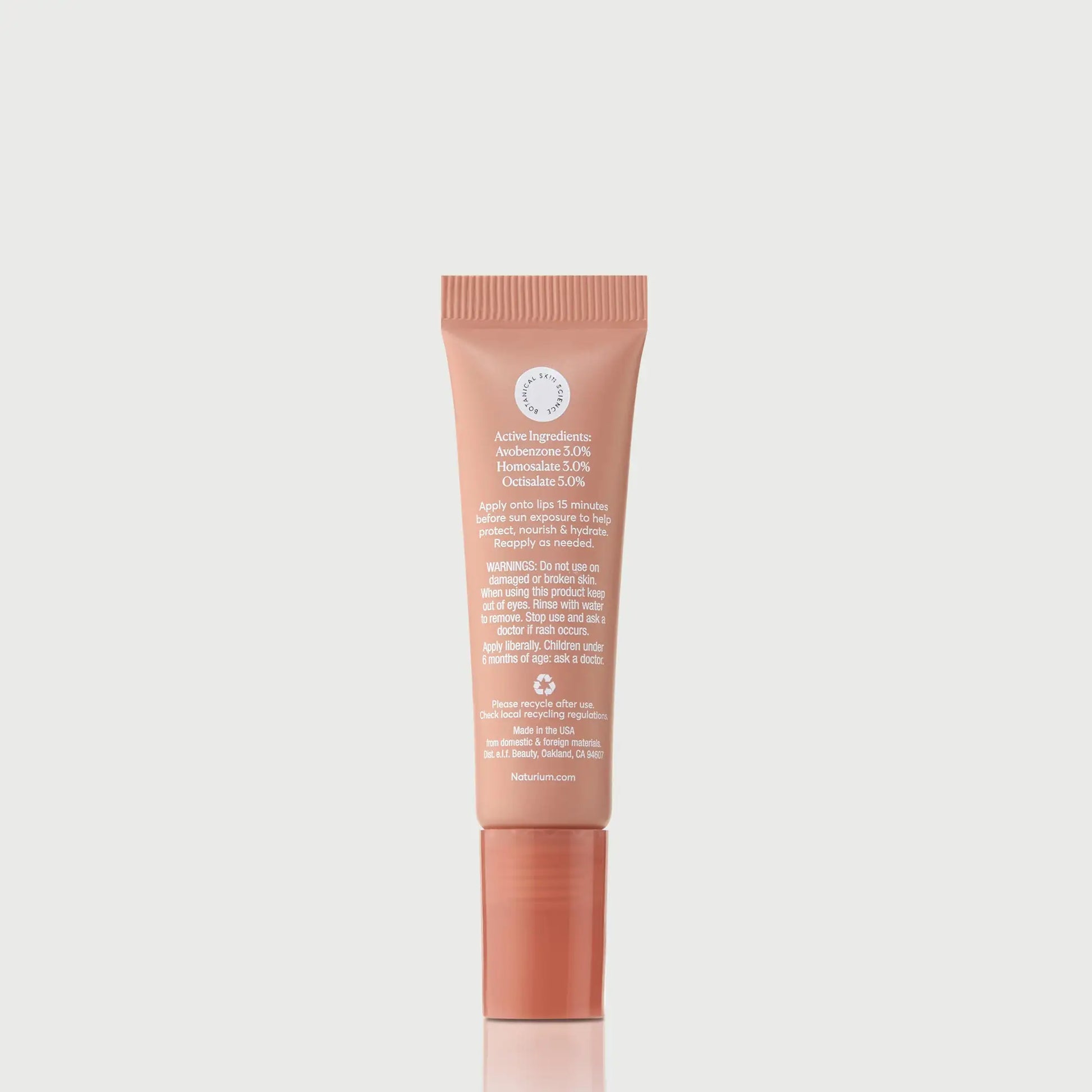 phyto-glow-lip-balm-spf-45-getaway-h3 NATR-10126_PhytoGlow_SPF_Getaway_primary_capon_back_bonebkgd_1.webp