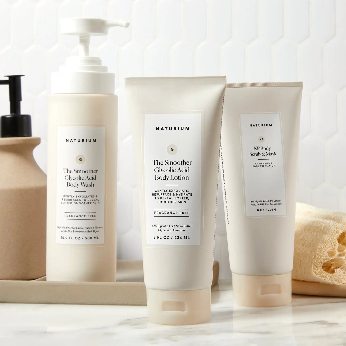 the-glycolic-acid-body-bundle-i6 glycoliclotion_9425-crop.webp