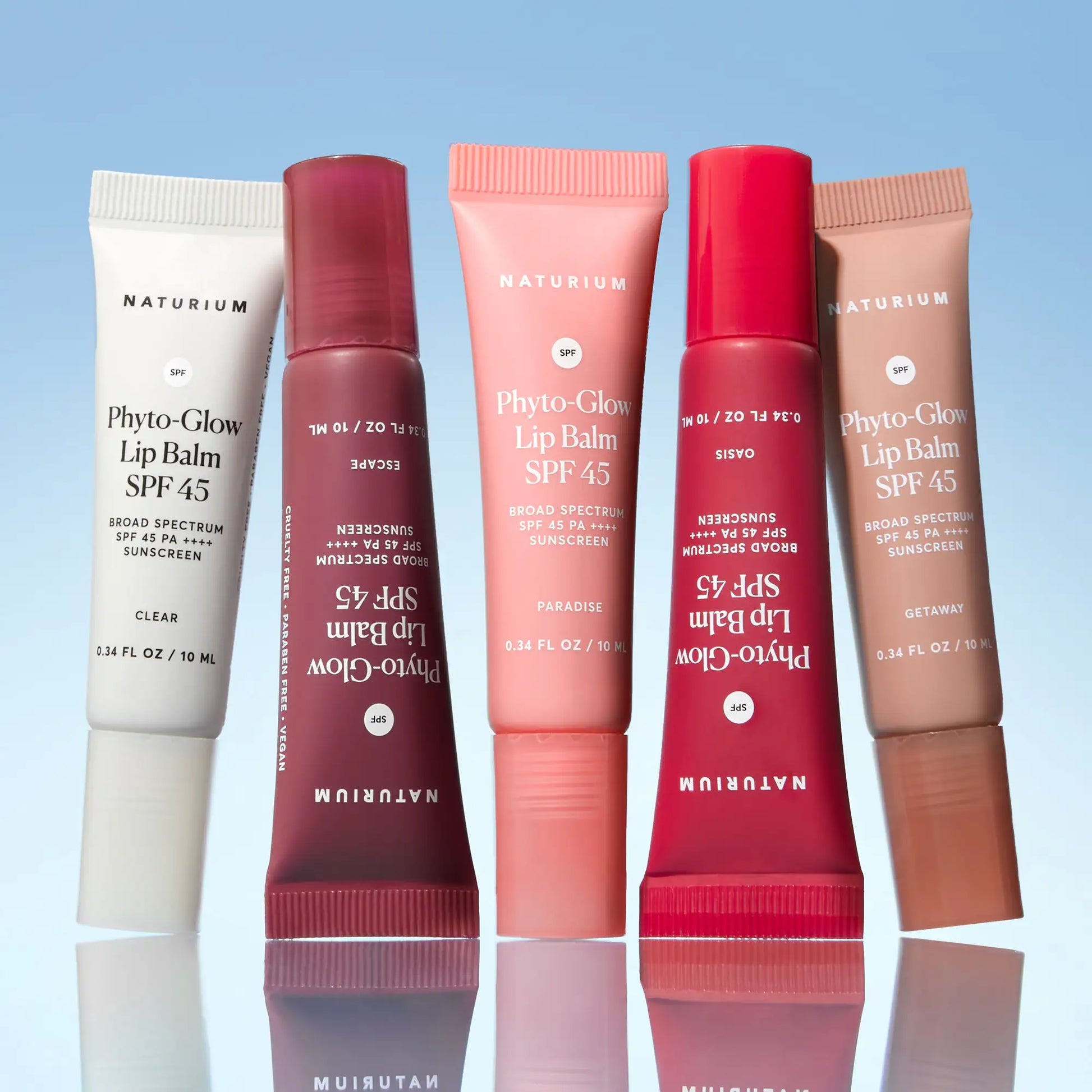 phyto-glow-lip-balm-spf-45-getaway-r3 phytoglowSPF_6428-crop_cde1553e-6f3e-4726-9686-a6dd715ed7c9.webp